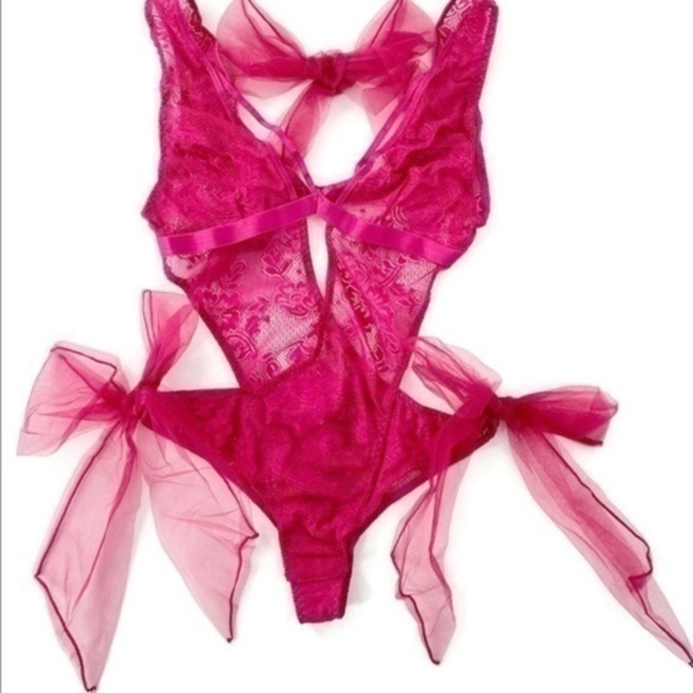 Women’s very sexy Mermaid  teddy -Crotch open -Hot pink Size Large